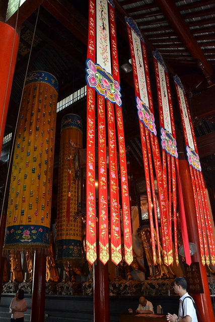 jade buddha temple (yufo si)
